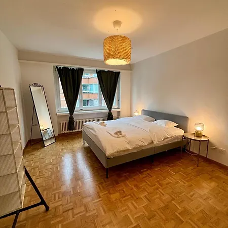 Your Next Is Witikonerstrasse شقة