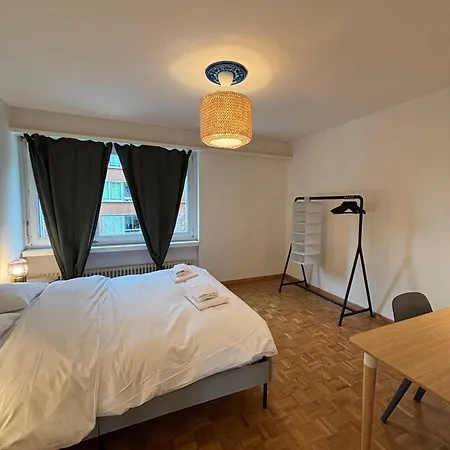 Your Next Is Witikonerstrasse * Zurigo